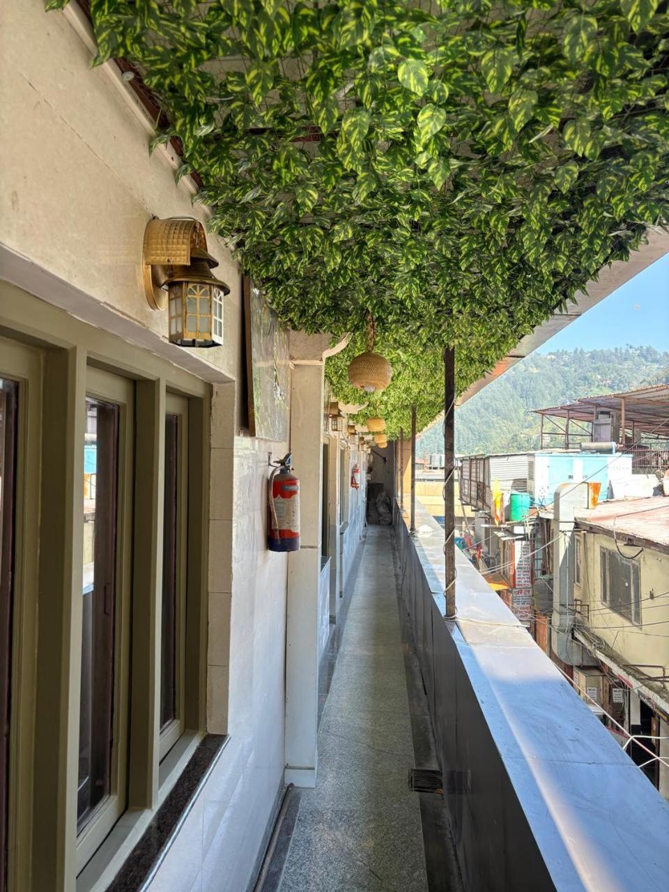 Hotel Amar Masuri Exterior foto
